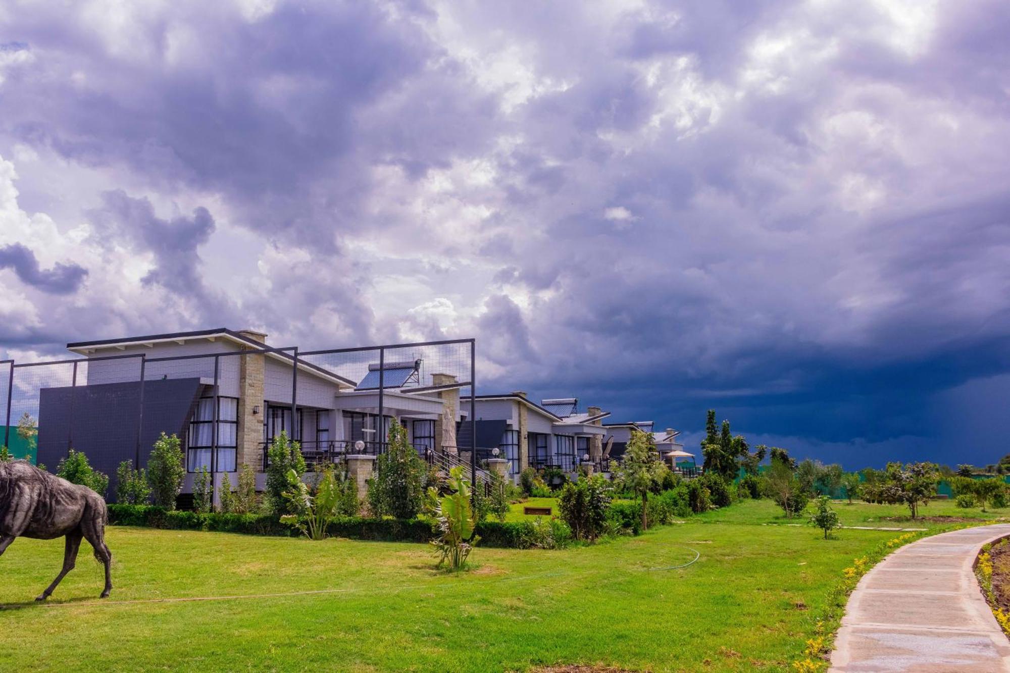 Tufaha Resort 纳纽基 外观 照片